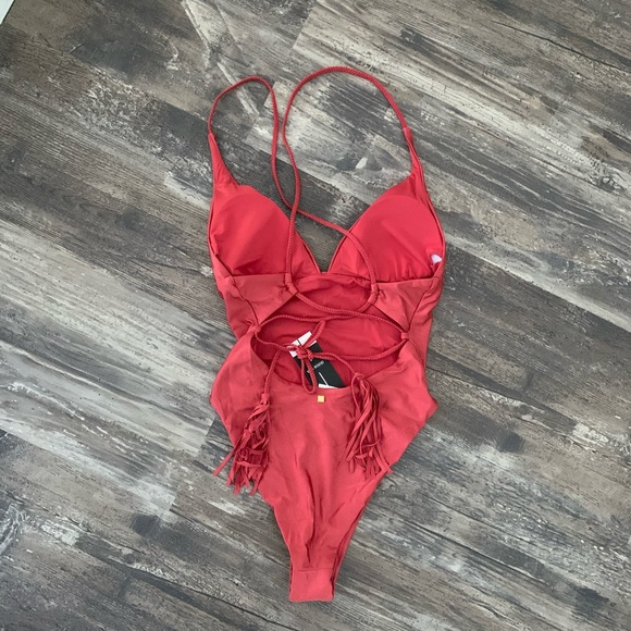 NWT! Dolce Vita Triangle X Back One Piece Bathing - Picture 5 of 8